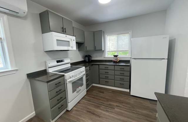 Modern, Fully Renovated Two-Story Apartment – $1,850/month | Pittsfield, MA photos photos