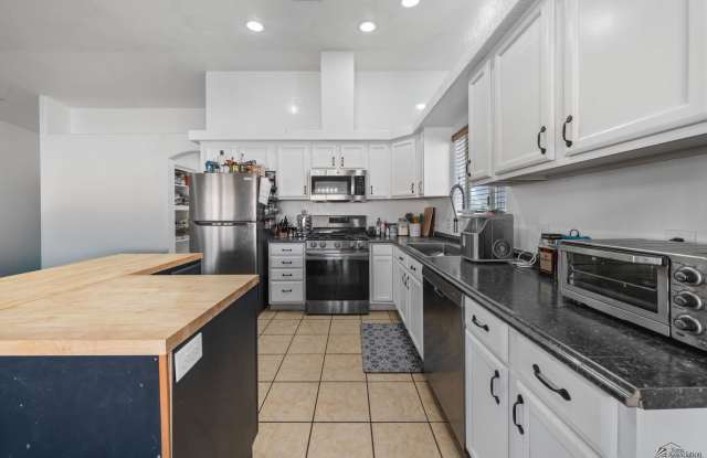 11756 E OMEGA LN Gallery 4
