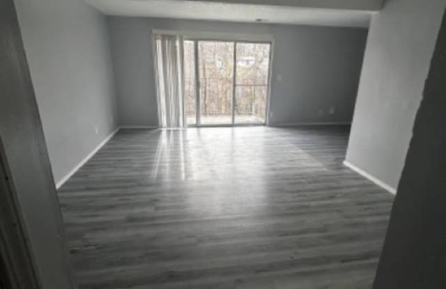 3309 Wood Avenue photos photos