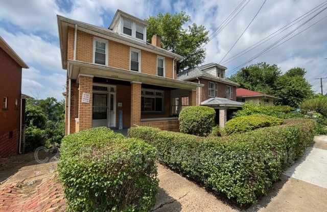2728 Woodstock Avenue photos photos
