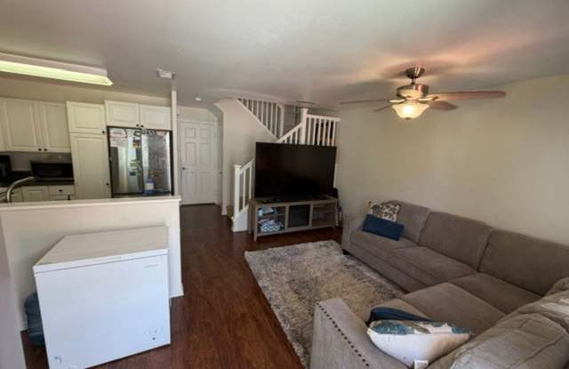3 bed 2.5 Bath 2 car garage/ Central AC/ Ewa Beach! photos photos