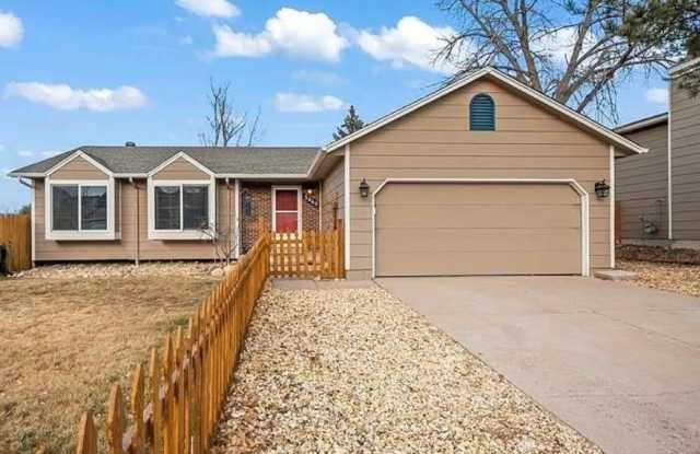 3060 Maverick Drive Gallery 1