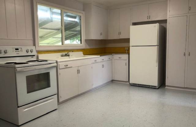 175 Muliwai Ave. Gallery 2