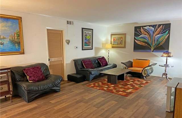 4487 Colbath Ave photos photos