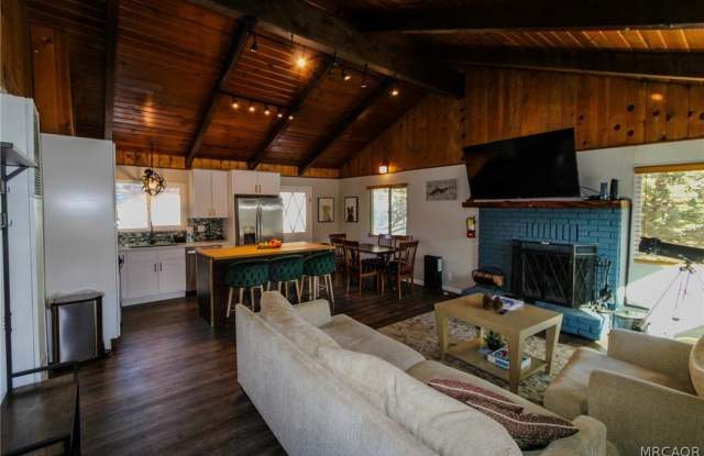 42830 Cougar Road Gallery 3