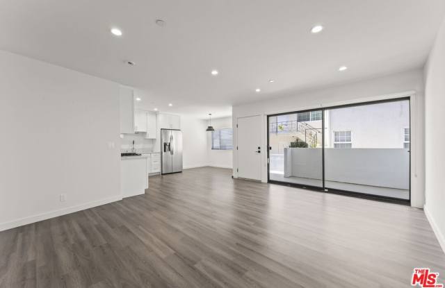 1264 9th St - 1264 9th Street, Santa Monica, CA 90401