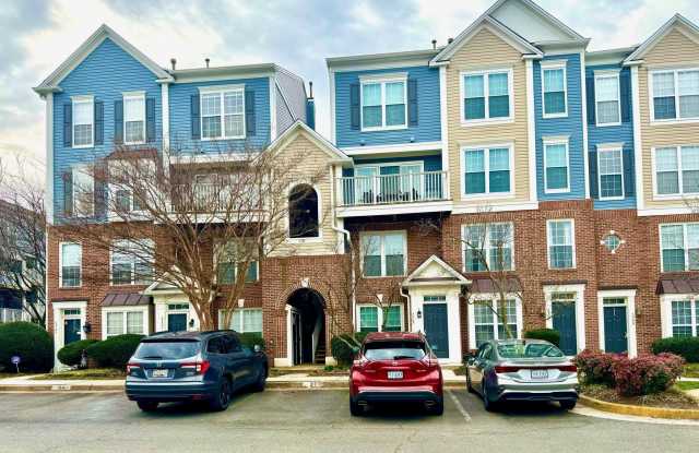 2305 VILLAGE CROSSING ROAD photos photos