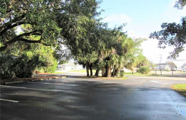 3440 Conway Boulevard Gallery 2