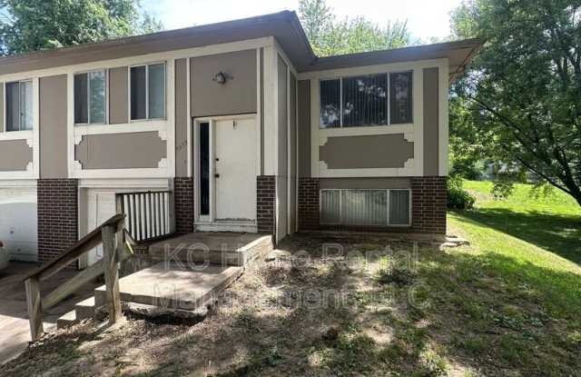 7235 Gilmore Avenue photos photos