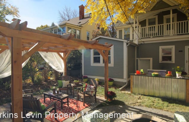 2521 Dupont Ave S - 2521 Dupont Avenue South, Minneapolis, MN 55405