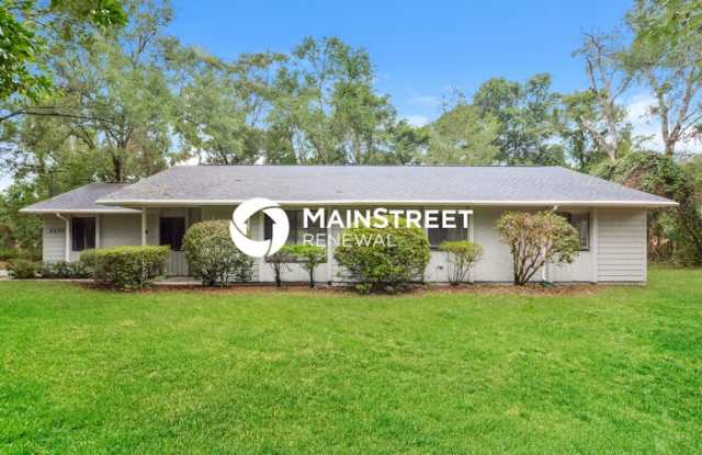 4020 Park Avenue - 4020 Park Avenue, De Leon Springs, FL 32720