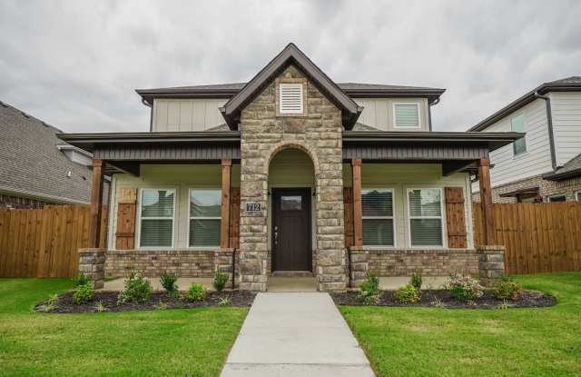 4 Bedroom 3.5 bath home in Fayetteville! photos photos