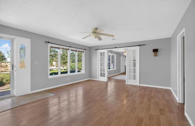 9919 Sand Lake Highway Gallery 3