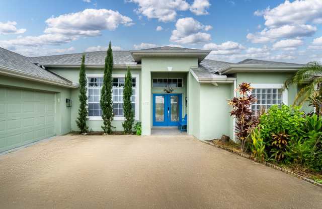 6715 NW PINSON Court Gallery 2