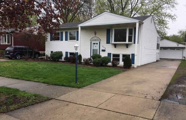 945 N. Indiana - 945 North Indiana Street, Griffith, IN 46319