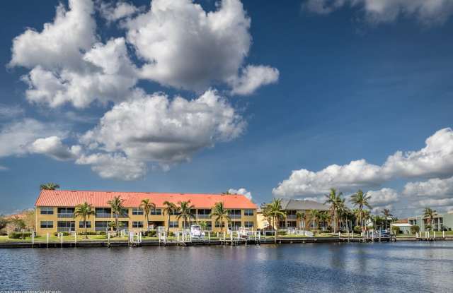 QUINTESSENTIAL WATERFRONT SEASONAL RENTAL - 3228 Purple Martin Drive, Punta Gorda, FL 33950
