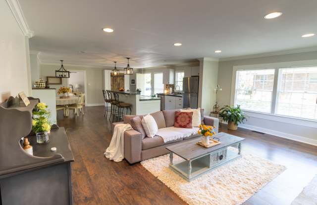 504 Highland Ave photos photos