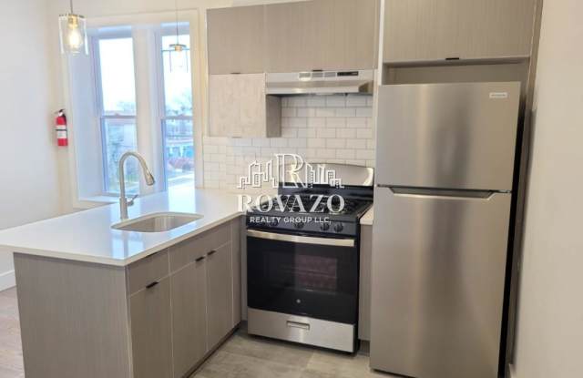 535 Hawthorne Avenue photos photos
