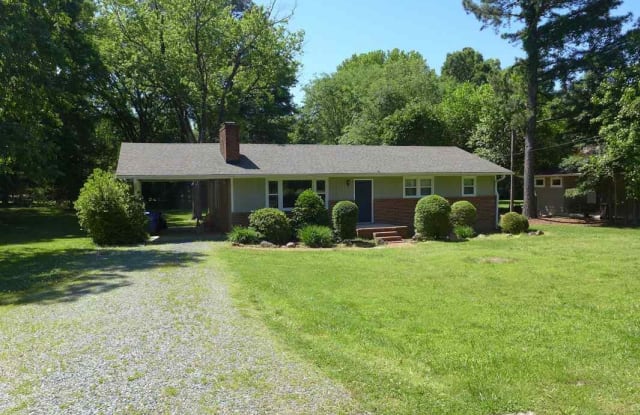 309 Barclay Road - 309 Barclay Road, Chapel Hill, NC 27516