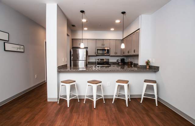 475 Bellamy Lane, 1001 photos photos