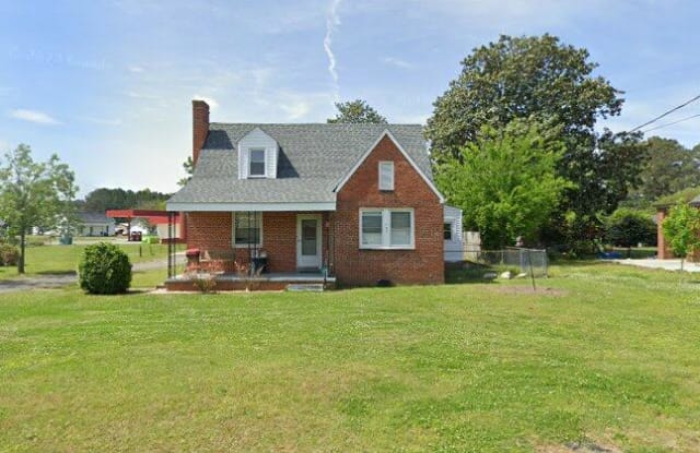107 N Church St - 107 North Church Street, Eureka, NC 27830