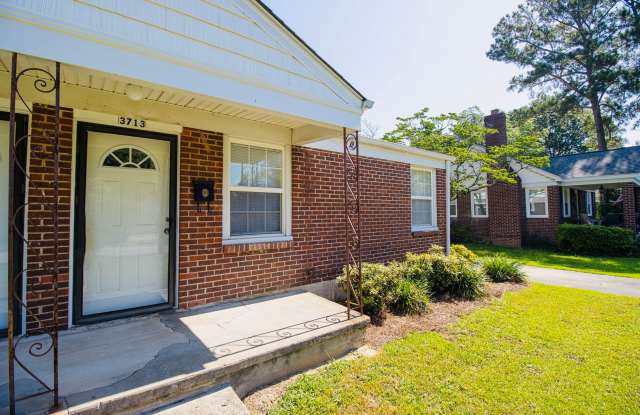 Charming 2-Bedroom Duplex in Rosewood – Available Now! photos photos