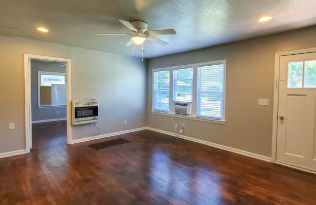 2 Bedroom 1 bath Duplex photos photos 2 Bedroom 1 bath Duplex photos photos