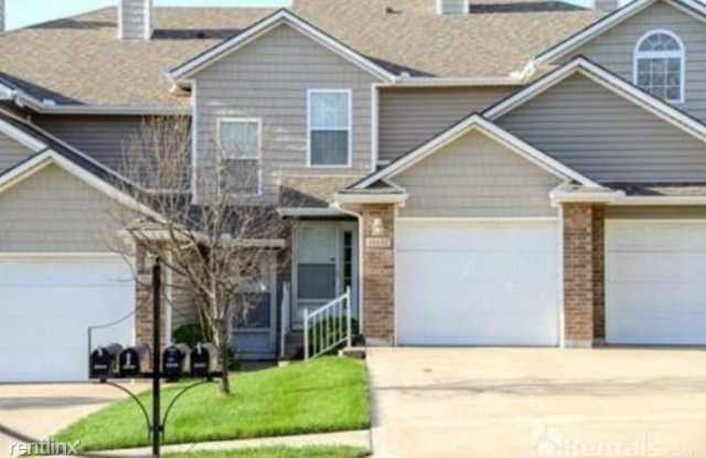 10648 E 46th Terrace - 10648 East 46th Terrace, Kansas City, MO 64133