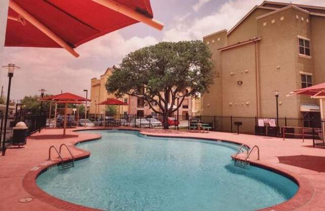 Park at Sutton Oaks photos photos