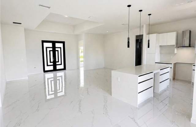 3702 NW 42ND Street Gallery 4