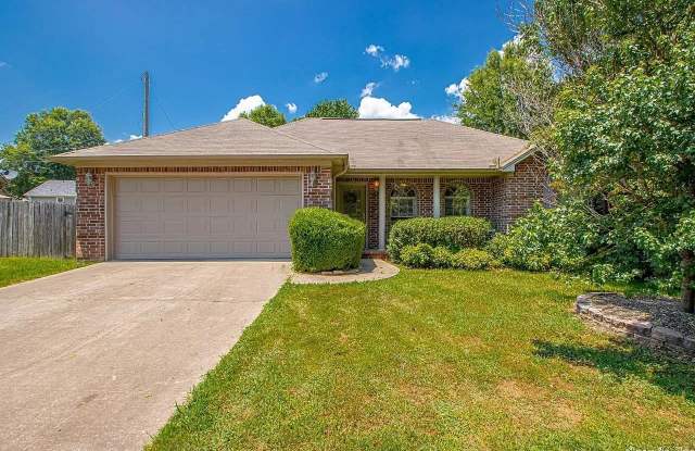 3916 Winterlake Drive - 3916 Winterlake Drive, Benton, AR 72015