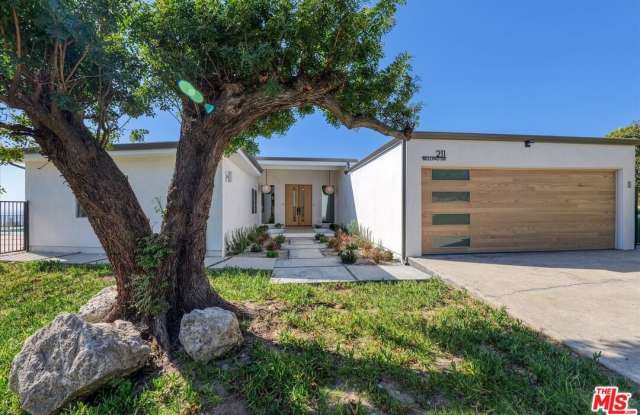 211 Bellino Dr photos photos