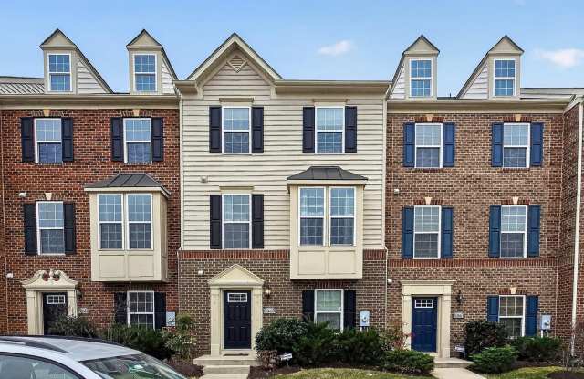5363 S CENTER Drive Gallery 2