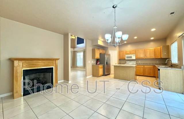723 E Sandy Point Drive - 723 Sandy Point Drive, Sandy, UT 84094