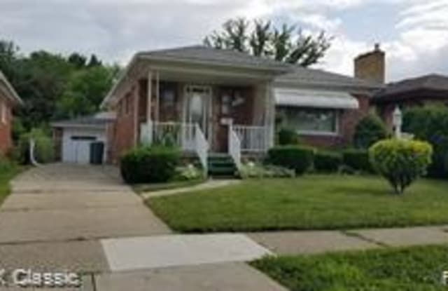18400 STEPHENS Drive - 18400 Stephens Dr, Eastpointe, MI 48021