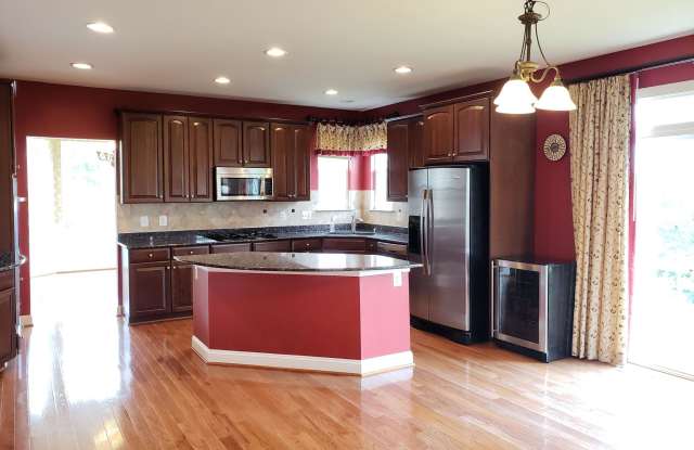 43084 LITTLE ANGEL COURT Gallery 2