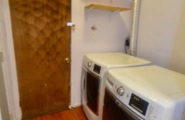 1 Nathan Hale Court photos photos