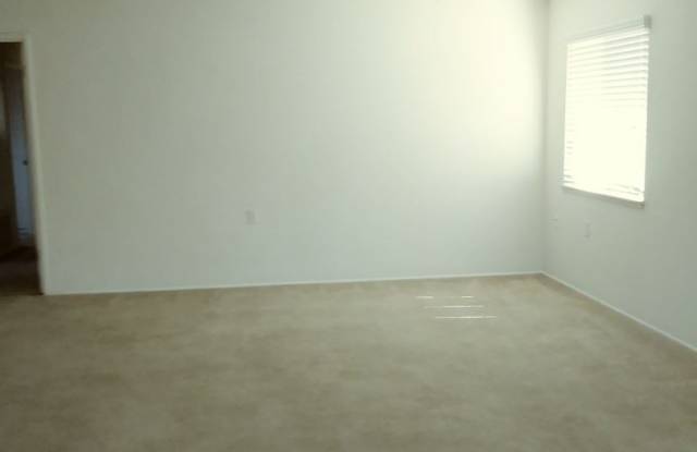 16770 Pinata Drive Gallery 4
