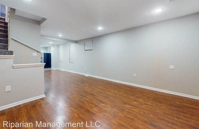 1220 Bonaparte Avenue Gallery 4