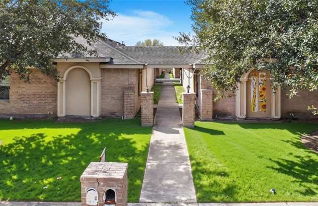 1804 S Ironwood Street Gallery 3