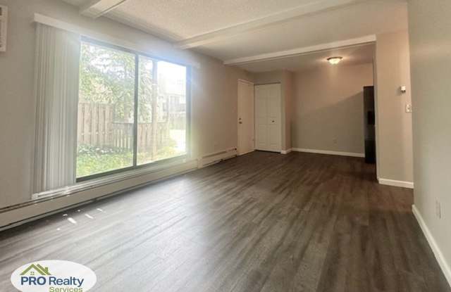 1 Bedroom Condo **$545 off 1 Month's Rent upon Move In** photos photos