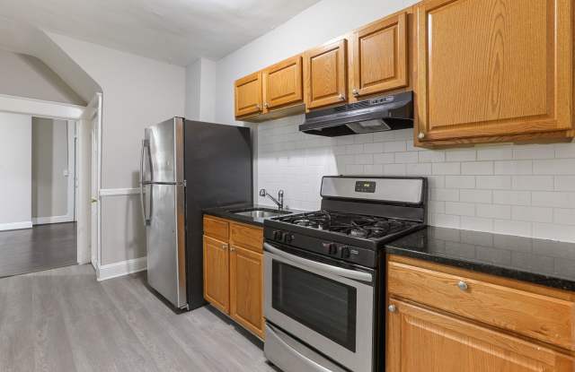 Spacious 3-Bedroom/1-Bathroom home with Modern Amenities in East Baltimore! photos photos