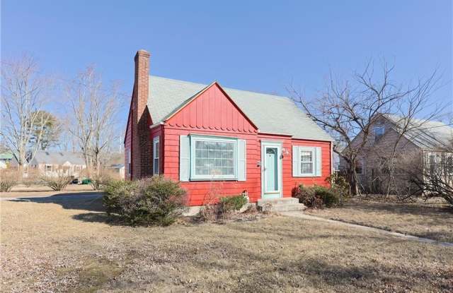 2913 West Shore Road Road - 2913 West Shore Road, Warwick, RI 02886 2913 West Shore Road Road - 2913 West Shore Road, Warwick, RI 02886