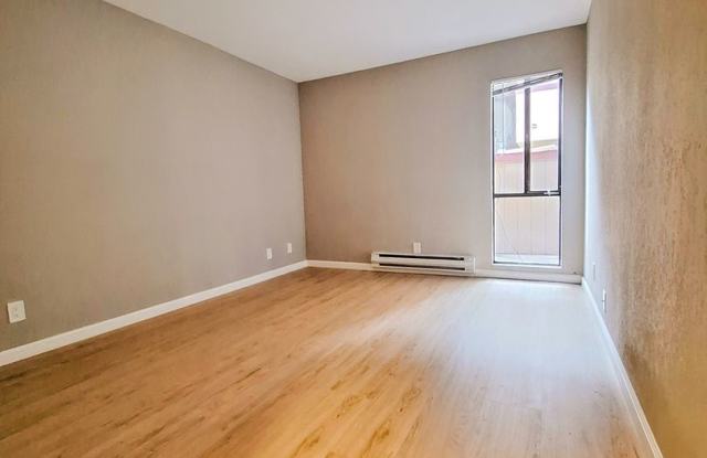 Beautifully Remodeled 1bd Condo With Pool & Caport Gallery 4