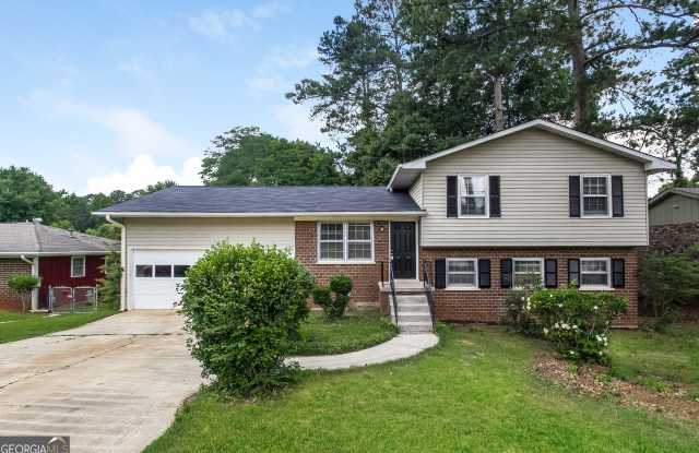 6090 Graceland photos photos