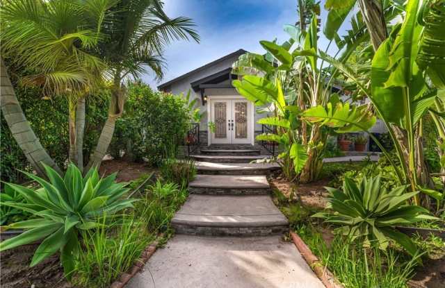 22020 Buena Ventura photos photos