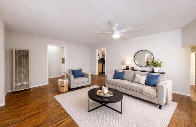 5BR/2BA with Private Yard! photos photos
