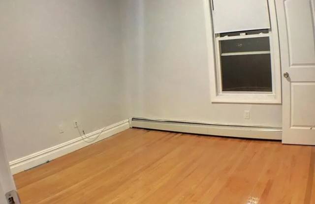 646 E 241st St Apt 7B Gallery 4