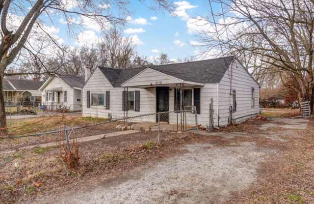 4 Bedroom | 1 Bathroom | 1008 Sq Ft Home photos photos