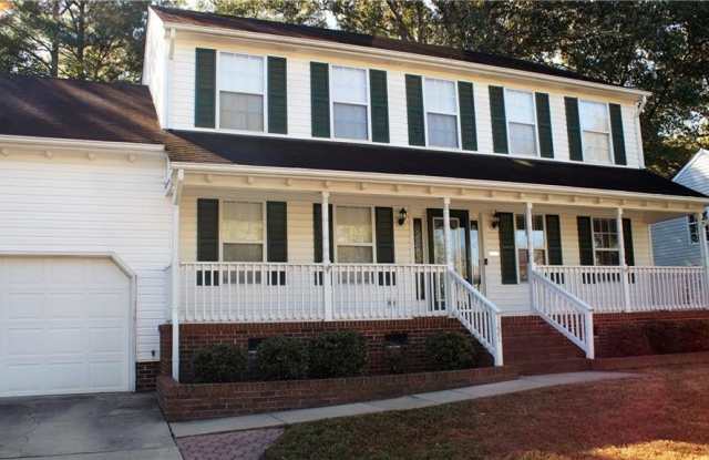 1221 Clearwater Lane Gallery 4